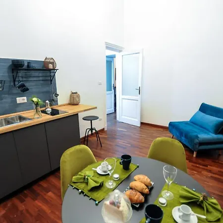 Santa Lucia Essential Apartment