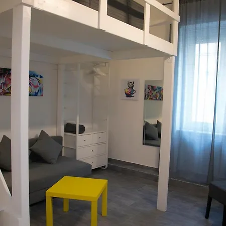 Guest house Palazziello Materdei Naples