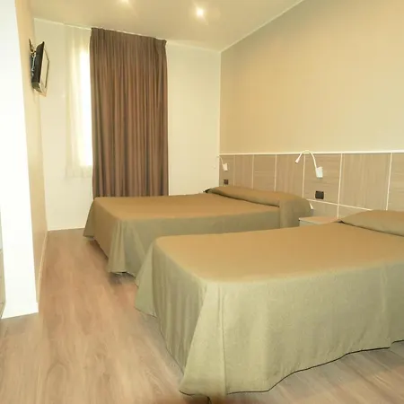 Otel Tiempo 3*