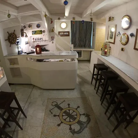 Hotel Ausonia