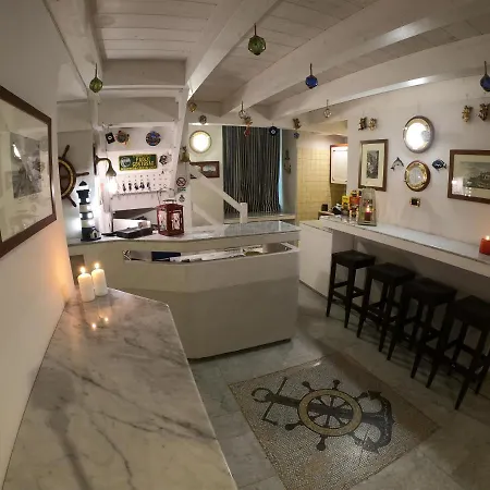 Ausonia Hotel